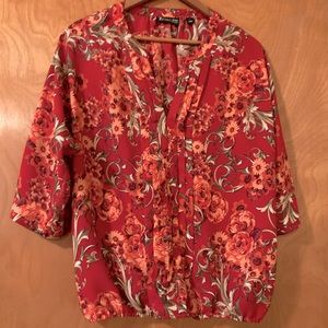 New York & Company 7th Avenue Red Floral print shirt, 3/4 length sleeves